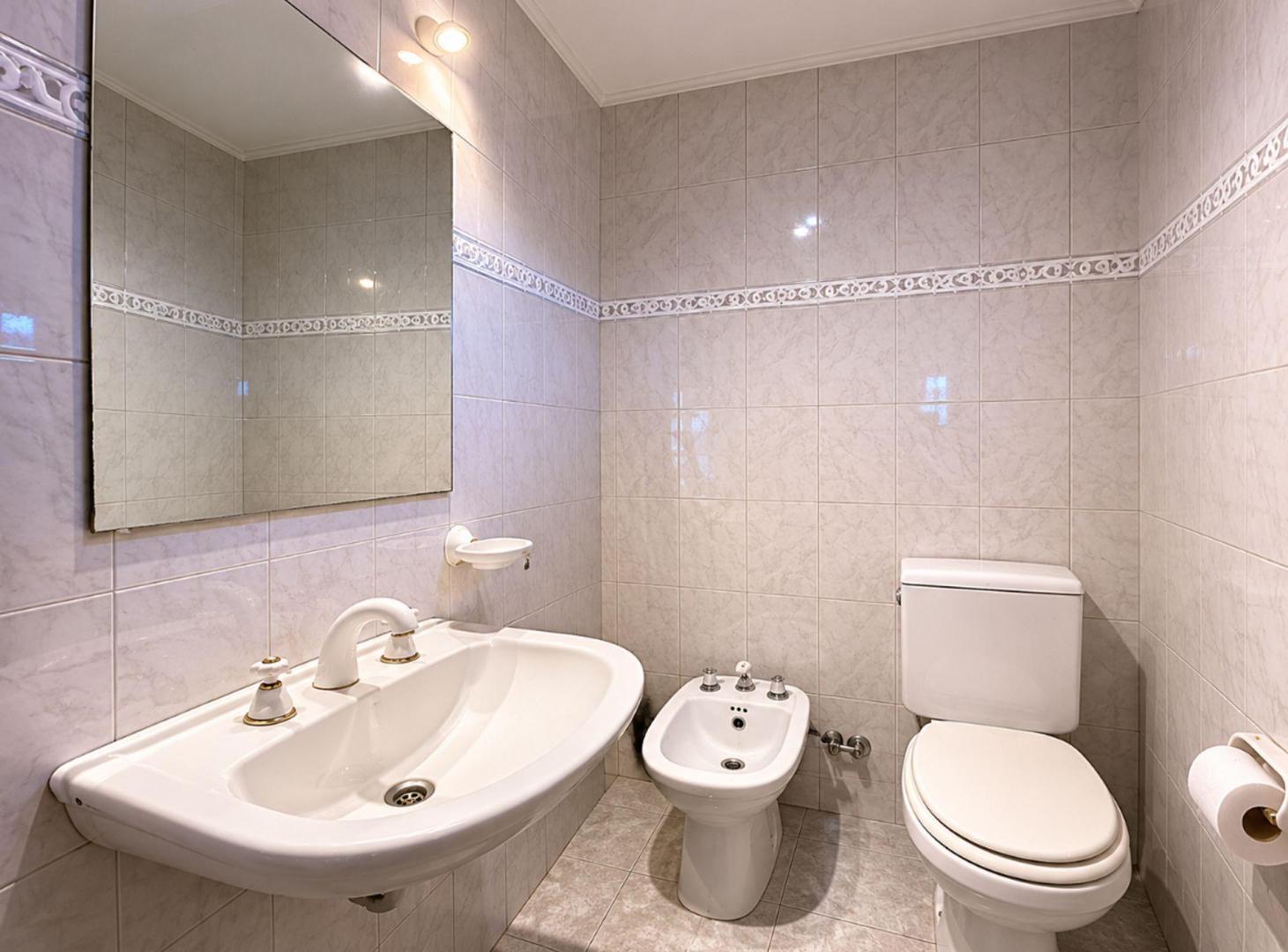 Foto de VENTA PH 5 AMBIENTES WILDE PILETA COCHERA, imagen 2