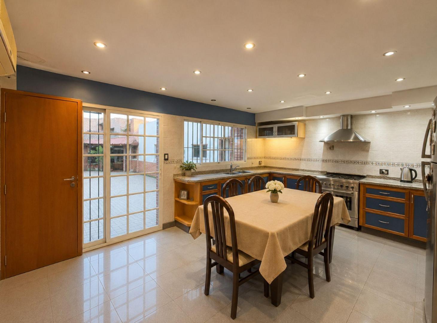 Foto de VENTA PH 5 AMBIENTES WILDE PILETA COCHERA, imagen 3