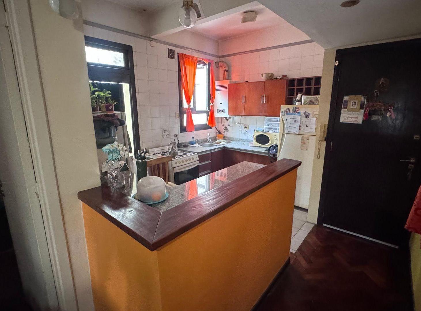 Foto de VENTA PH 2 AMBIENTES AVELLANEDA CENTRO APTO CRED., imagen 1