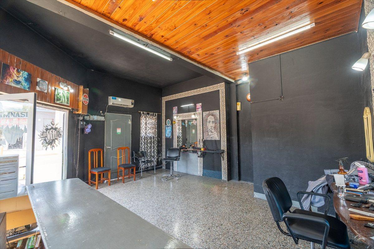 Foto de VENTA TEMPERLEY 7 DEPARTAMENTOS + LOCAL EN BLOCK, imagen 5