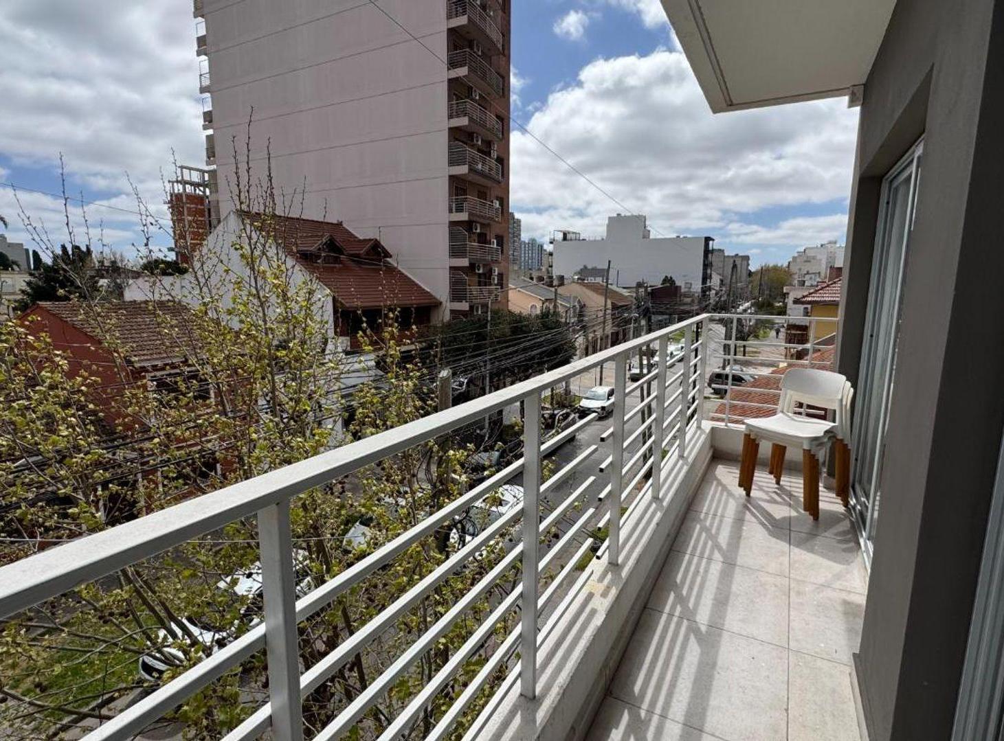 Foto de VENTA DEPARTAMENTO 2 AMBIENTES WILDE OPORTUNIDAD, imagen 2