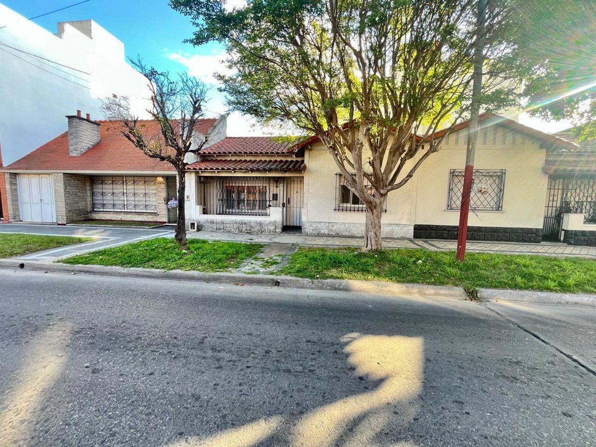 Foto de VENTA CASA 3 AMBIENTES LANUS OESTE, imagen 3