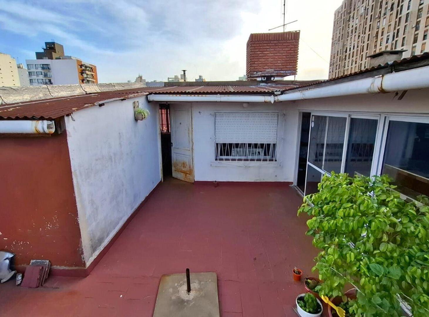 Foto de Lote con Casa 3mb 2 plantas Galpón 30 x 8,66, imagen 5