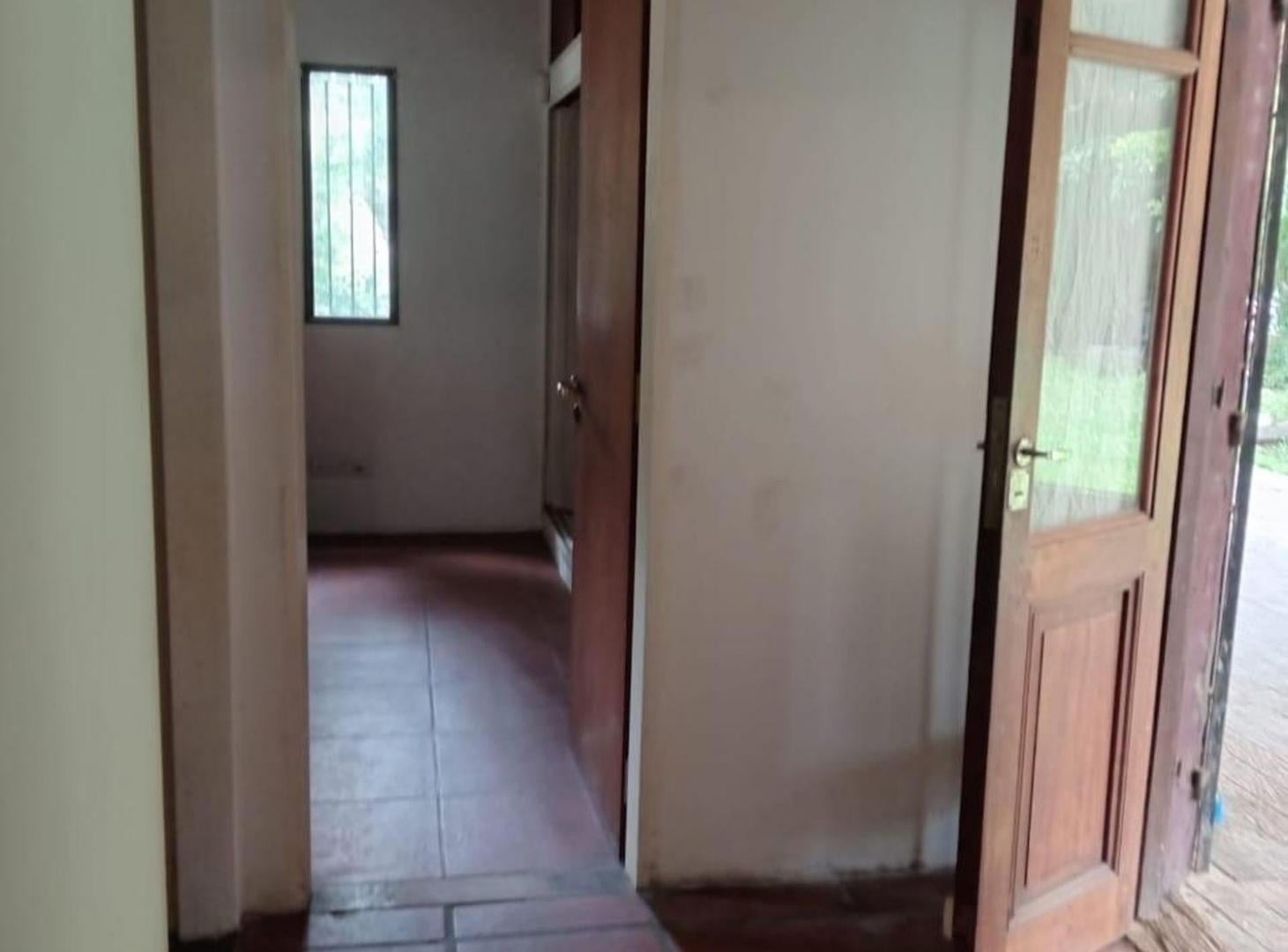Foto de ALQUILER CASA EN BARRIO ROBERTO DE VIZENZO, imagen 3