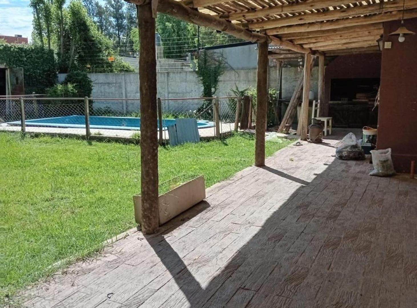 Foto de ALQUILER CASA EN BARRIO ROBERTO DE VIZENZO, imagen 1