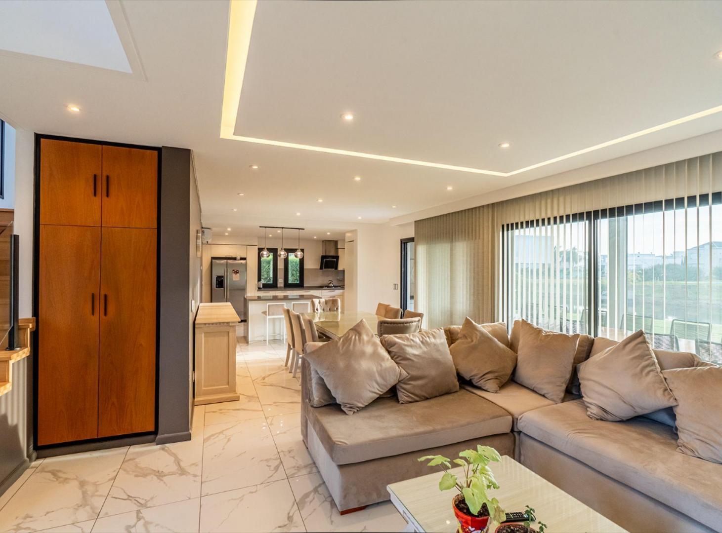 Foto de VENTA CASA LAS GOLONDRINAS 4 AMBIENTES AL AGUA, imagen 4