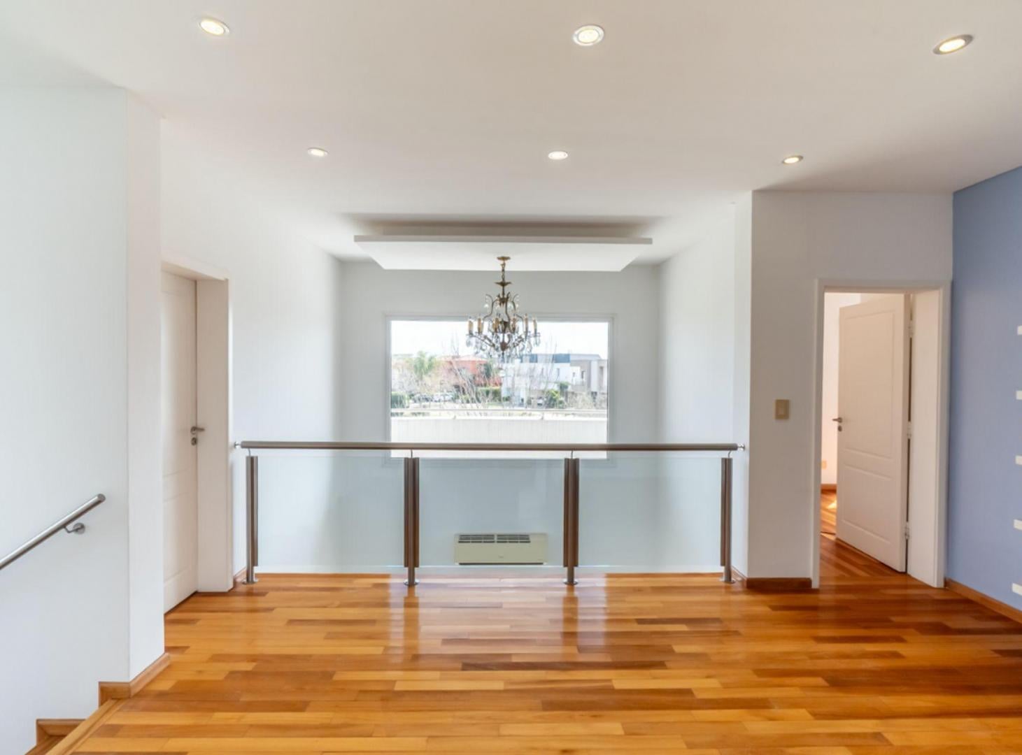 Foto de VENTA CASA 5 AMBIENTES NUEVO QUILMES APTO CRÉDITO, imagen 2