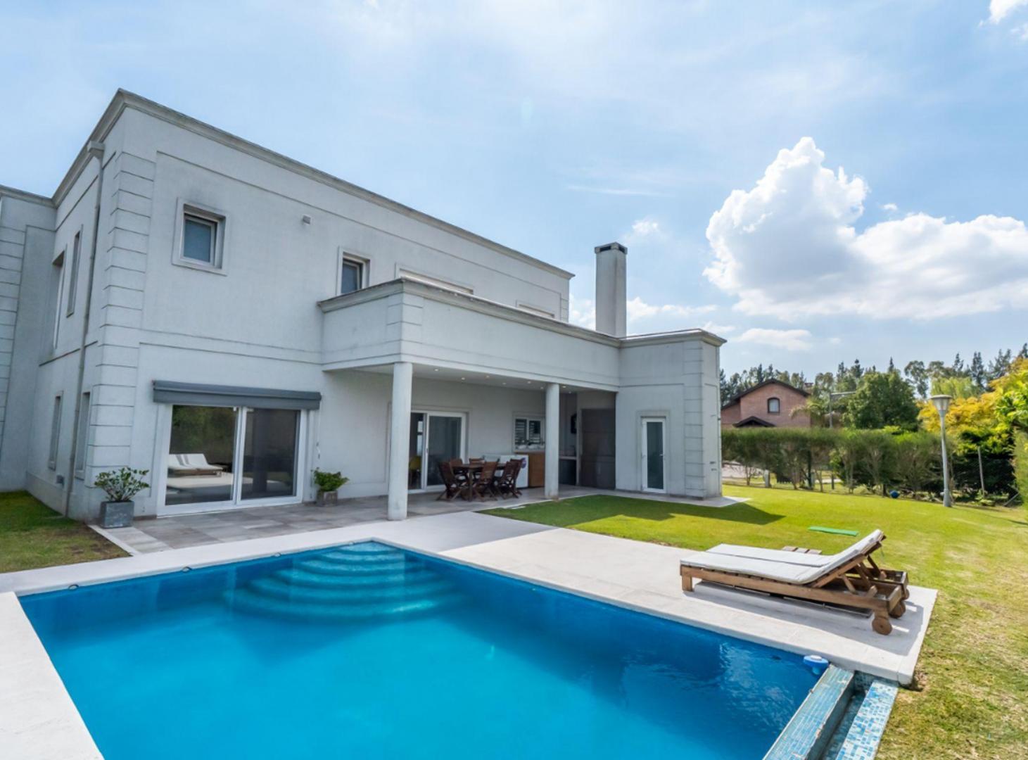 Foto de VENTA CASA 5 AMBIENTES NUEVO QUILMES APTO CRÉDITO, imagen 1