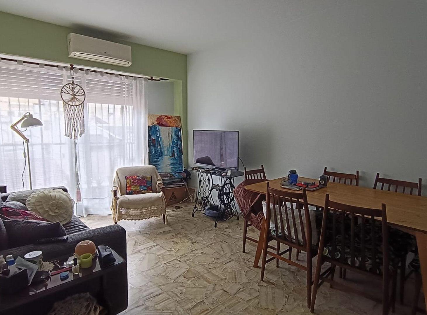 Foto de VENTA 2 AMBIENTES CON BALCON CORRIDO APTO CREDITO!, imagen 3