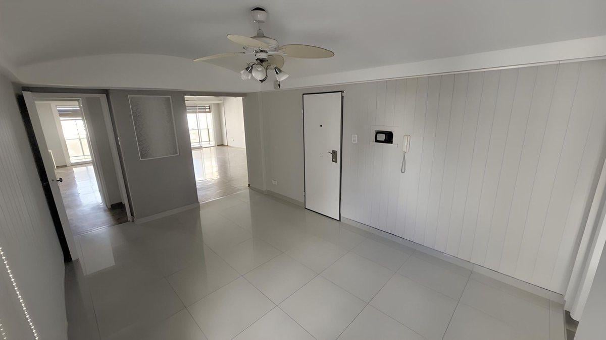 Foto de VENTA DEPARTAMENTO 4 AMB AVELLANEDA APTO CREDITO, imagen 4