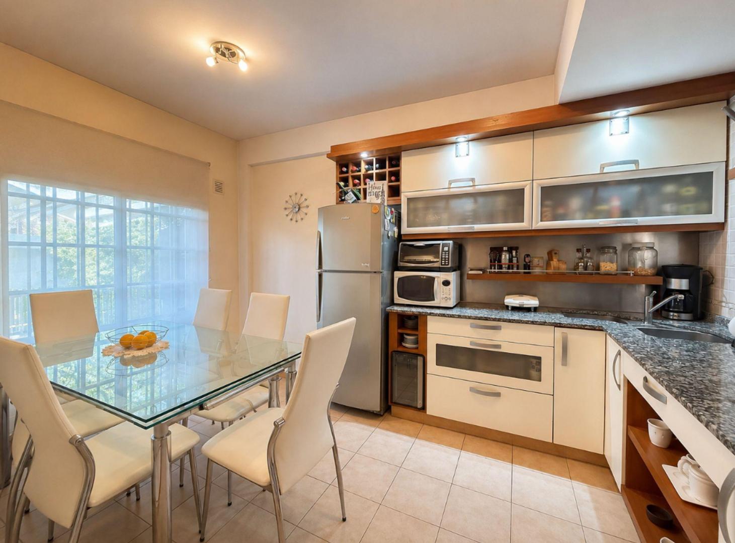 Foto de VENTA PH 3 AMBIENTES EZPELETA PATIO COCHERA, imagen 2