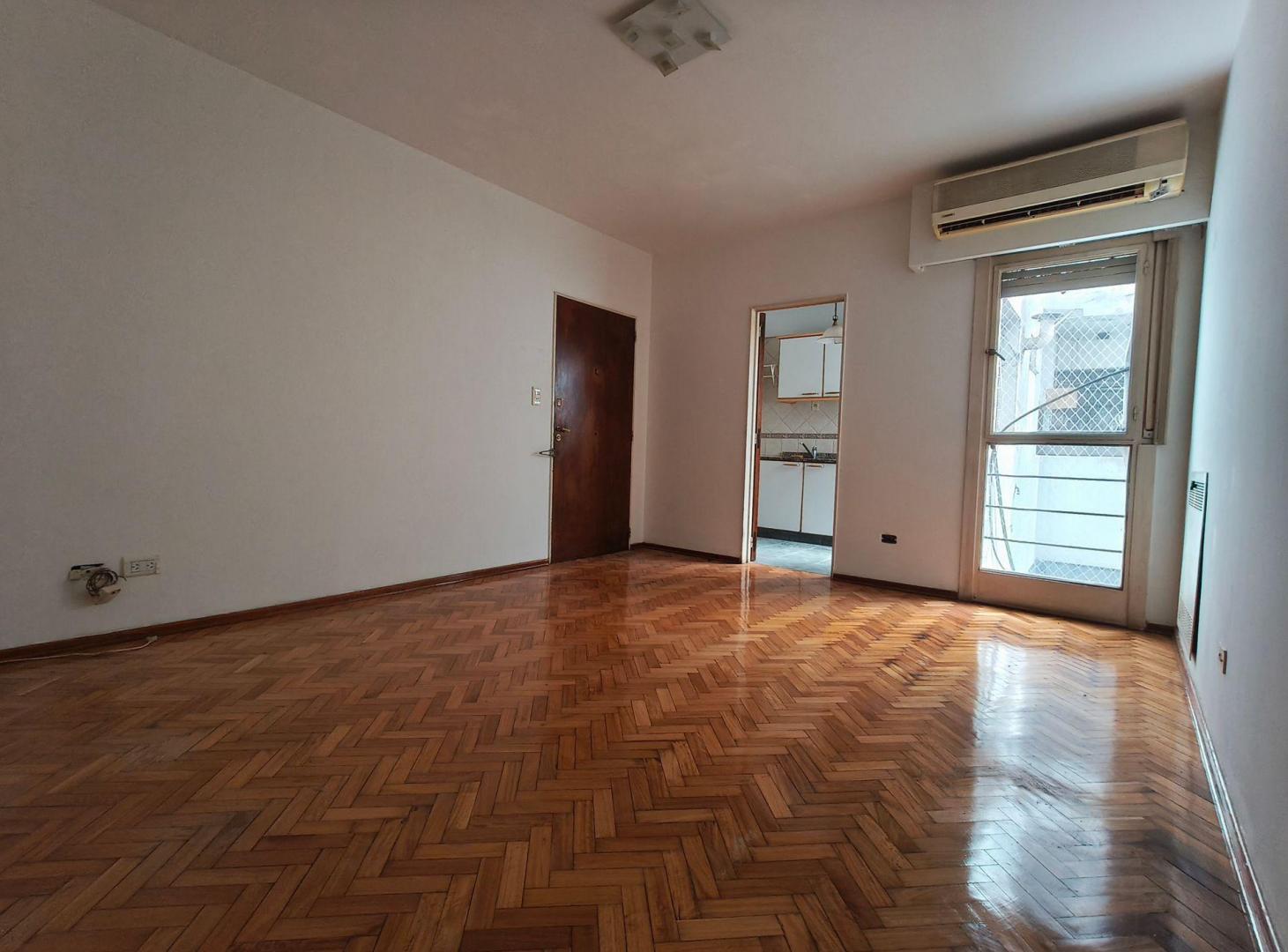 Foto de VENTA TRES AMBIENTES EN PALERMO, imagen 2