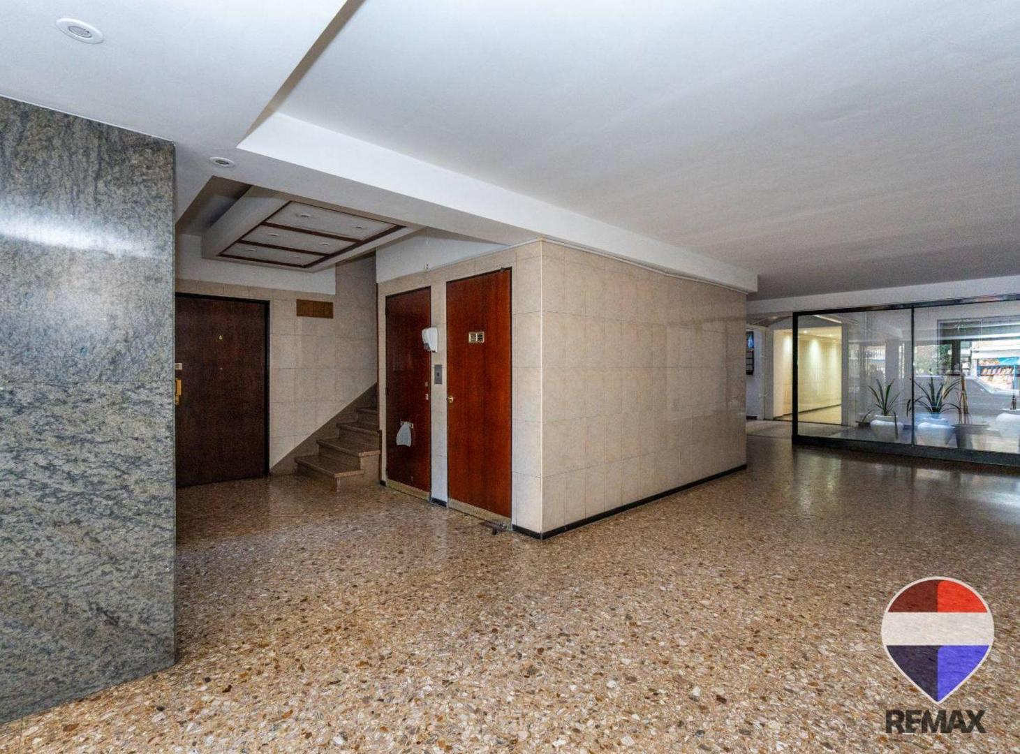 Foto de VENTA DOS AMBIENTES BARRACAS, imagen 2
