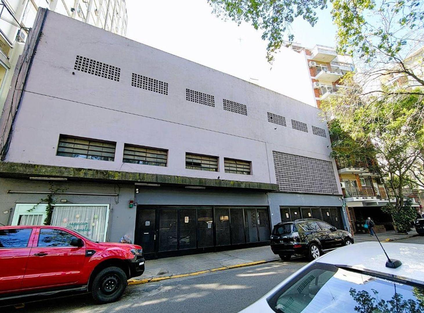 Foto de VENTA COCHERA FIJA AMPLIA EN BELGRANO, imagen 1