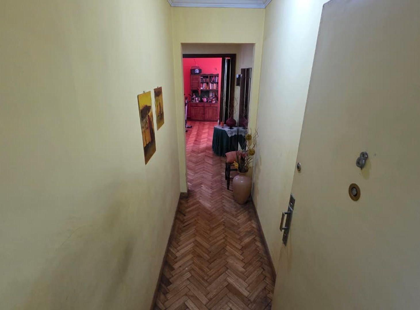 Foto de VENTA DEPTO 3 AMB PARQUE AVELLANEDA, imagen 1