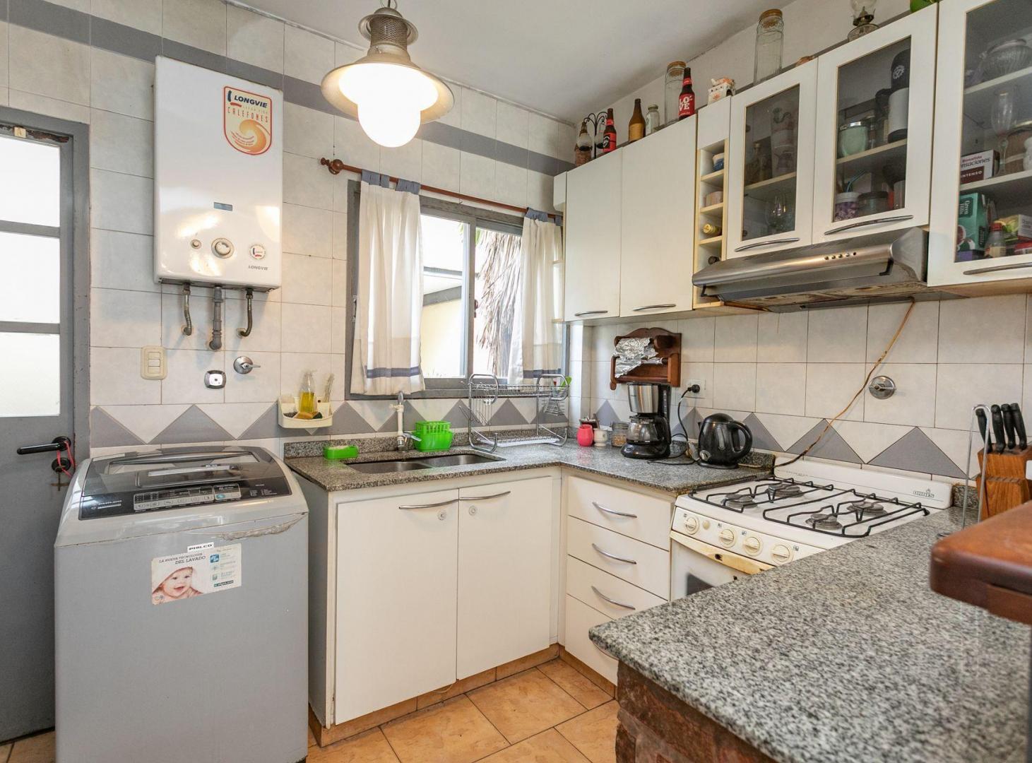 Foto de VENTA 3 AMB - DPTO DUPLEX al FRENTE - BARRACAS, imagen 1