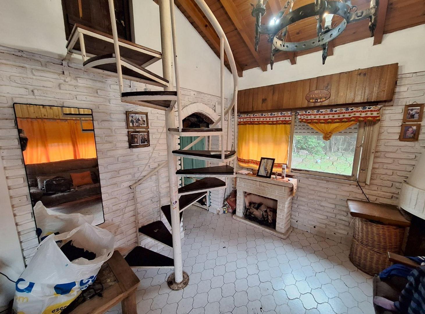 Foto de VENTA CASA SOBRE 2 LOTES CON PILETA - F ALVAREZ, imagen 1