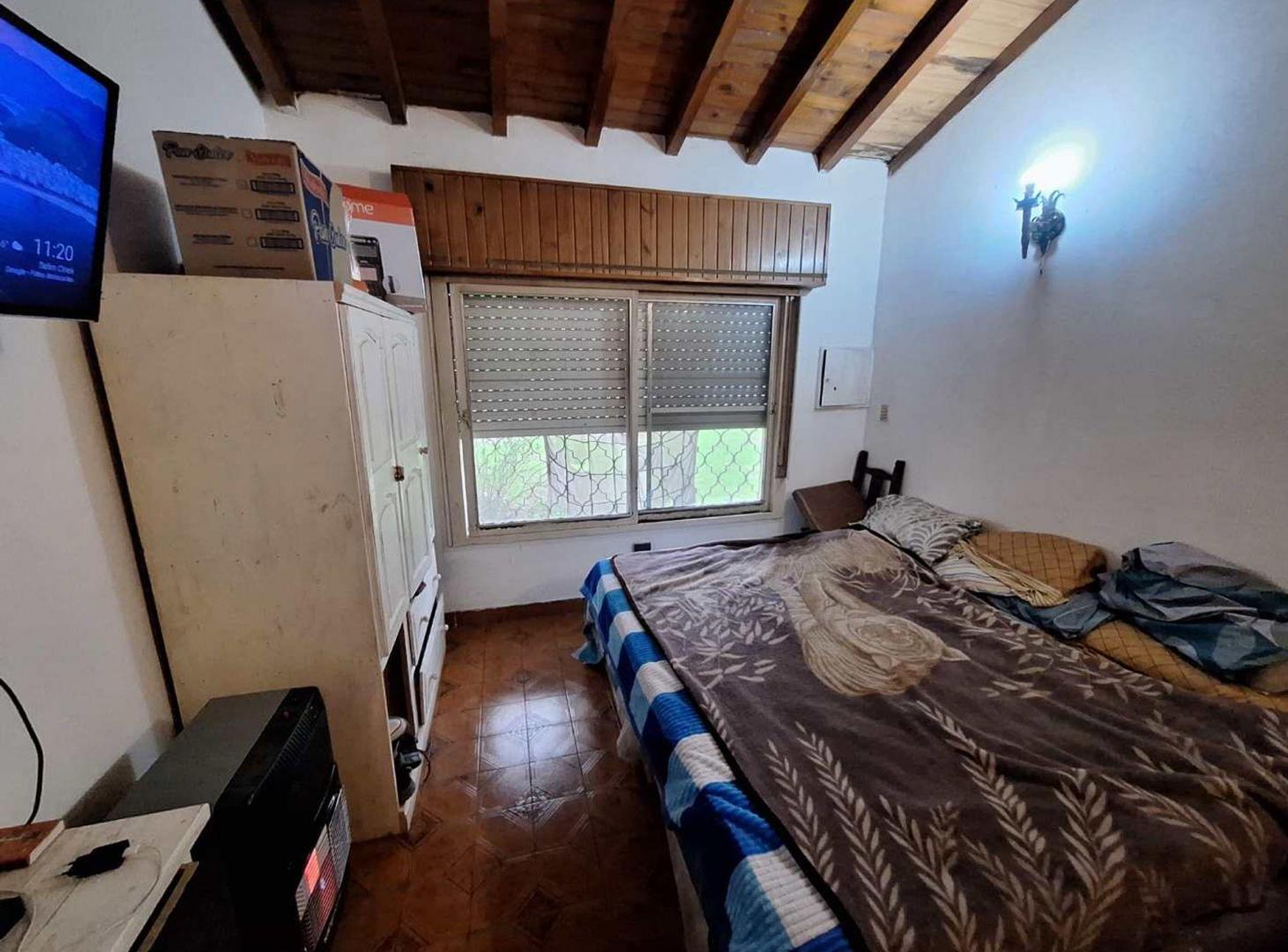 Foto de VENTA CASA SOBRE 2 LOTES CON PILETA - F ALVAREZ, imagen 5