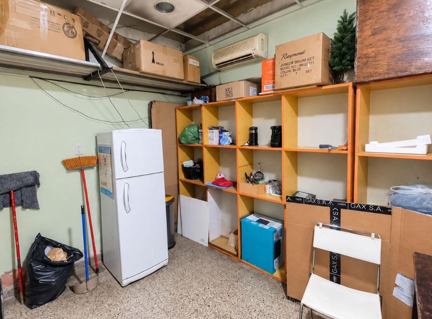 Foto de LOCAL COMERCIAL EN VENTA CON RENTA MATADEROS, imagen 5