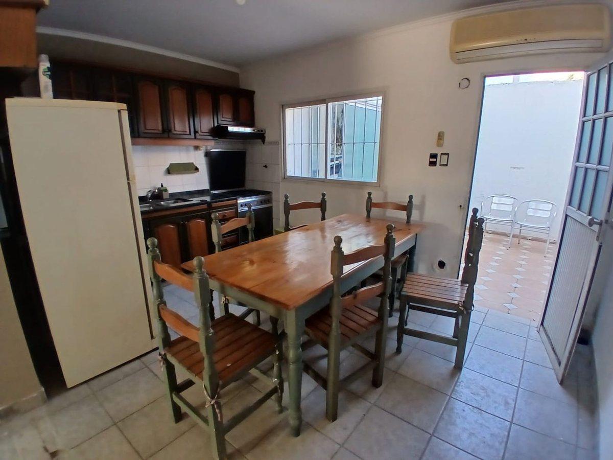 Foto de VENTA DUPLEX QUILMES OESTE IMPECABLE NUEVO VALOR, imagen 2