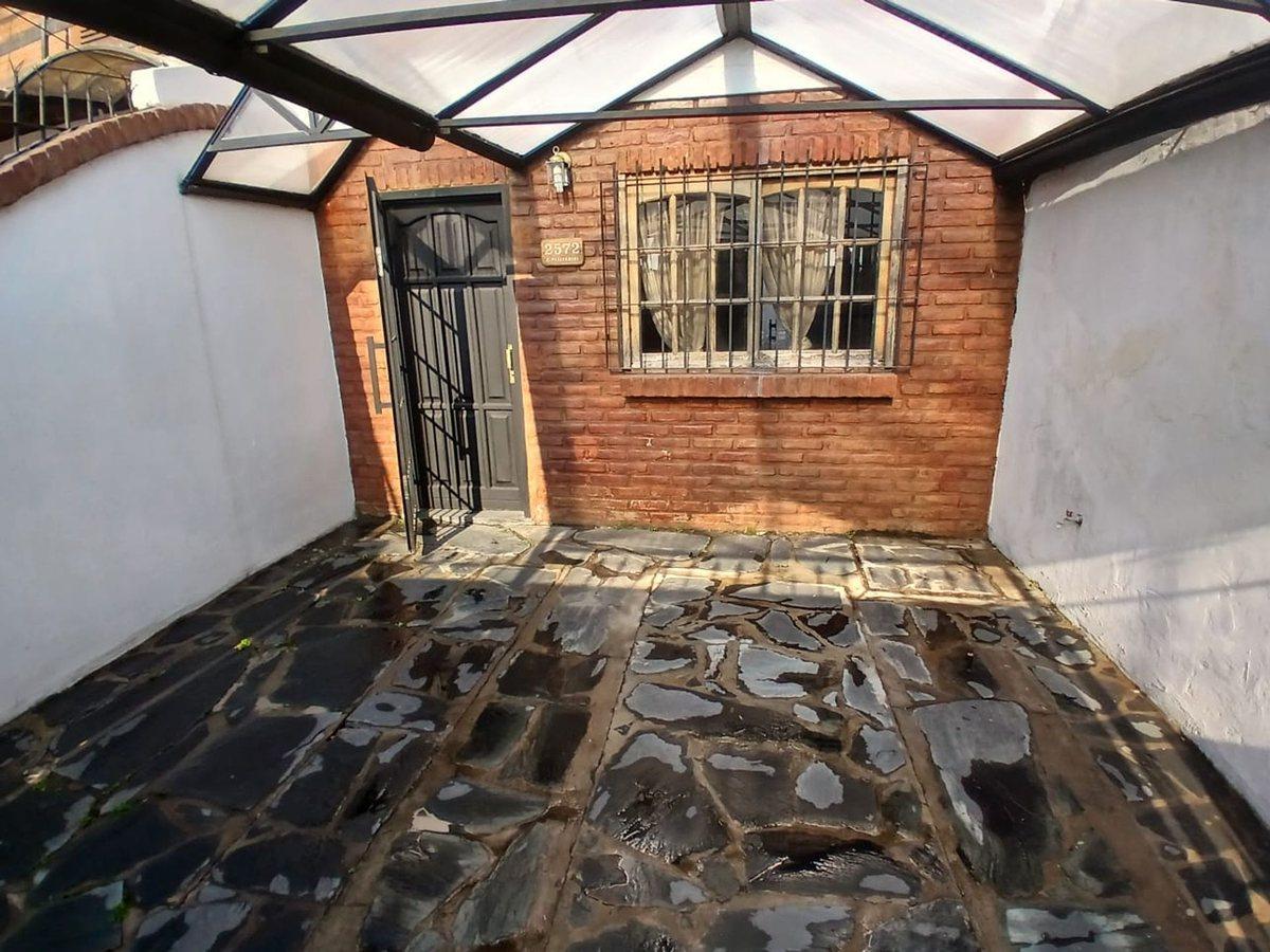 Foto de VENTA DUPLEX QUILMES OESTE IMPECABLE NUEVO VALOR, imagen 5