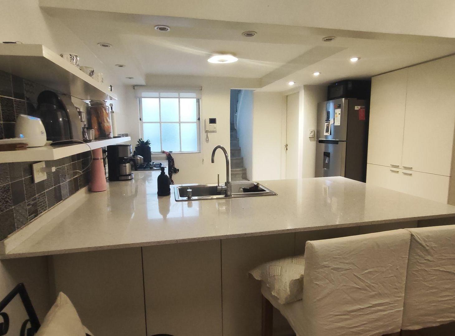 Foto de VENTA DEPARTAMENTO 4 AMBIENTES BARRACAS, imagen 5