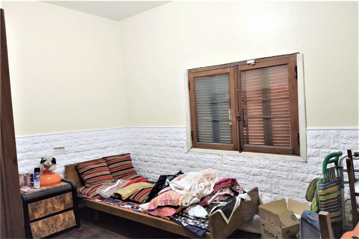 Foto de VENTA CASA 3 AMBIENTES, COCHERA Y PARQUE - QUILMES, imagen 5