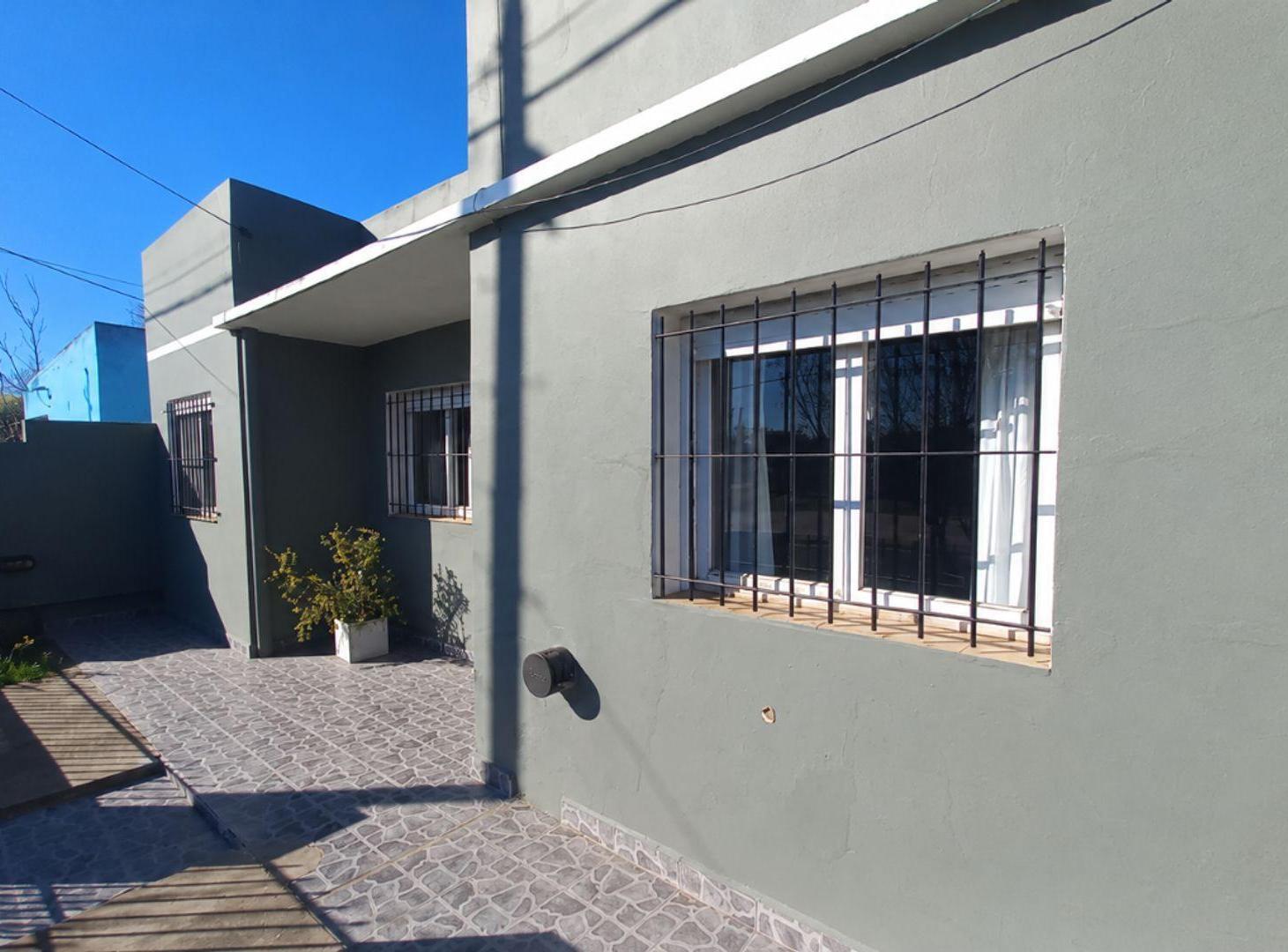Foto de Venta casa 3 amb doble lote Chascomus, imagen 1