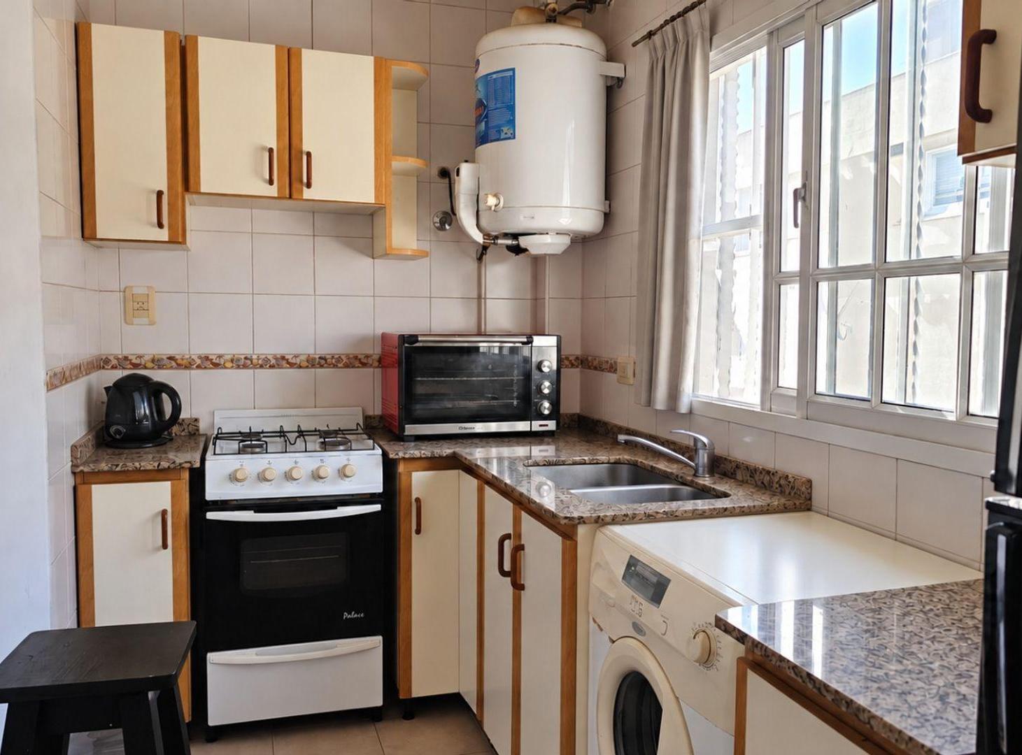 Foto de DEPARTAMENTO DE 2 AMBIENTES EN LOMAS DE ZAMORA, imagen 4