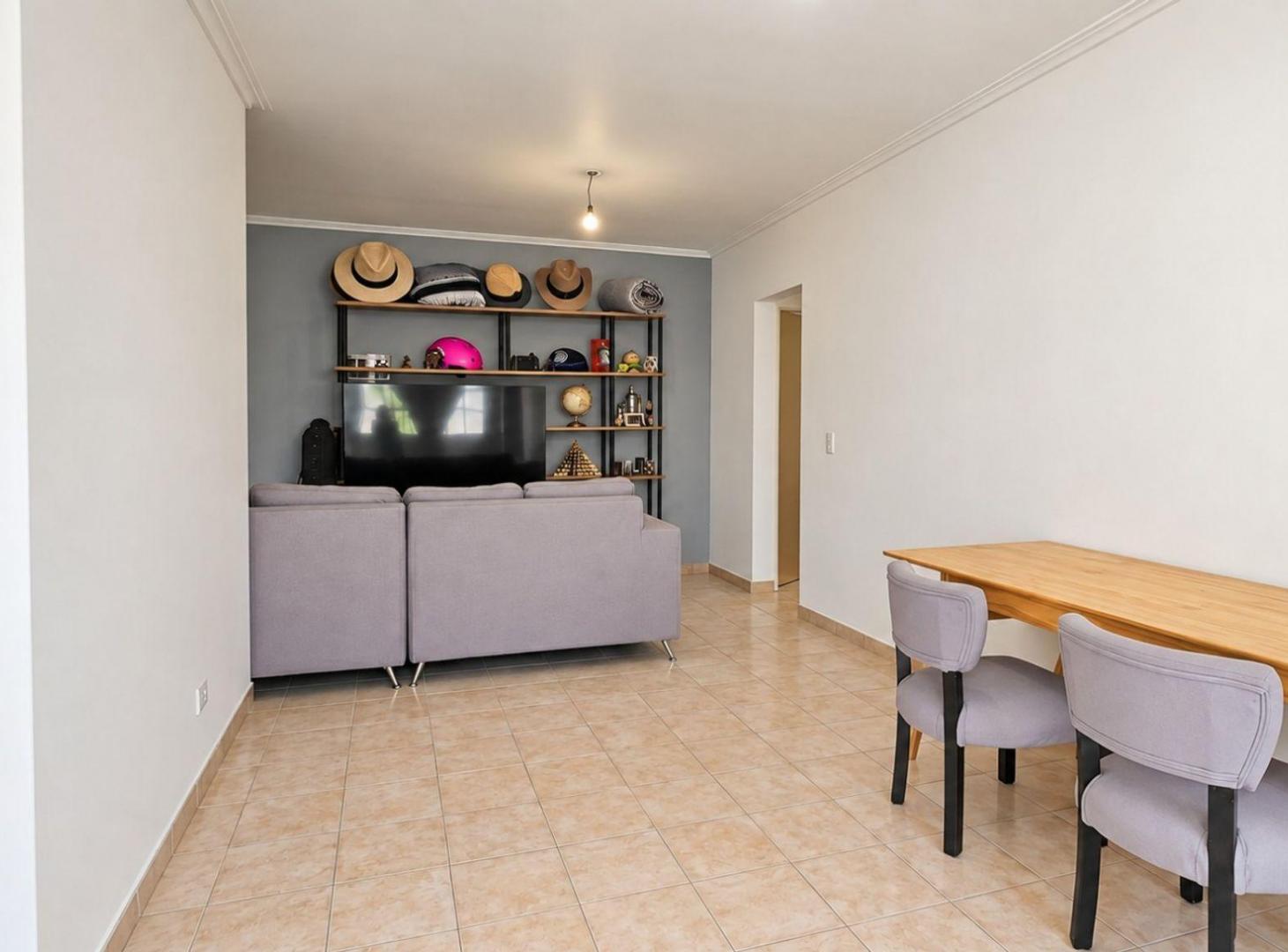 Foto de DEPARTAMENTO DE 2 AMBIENTES EN LOMAS DE ZAMORA, imagen 3