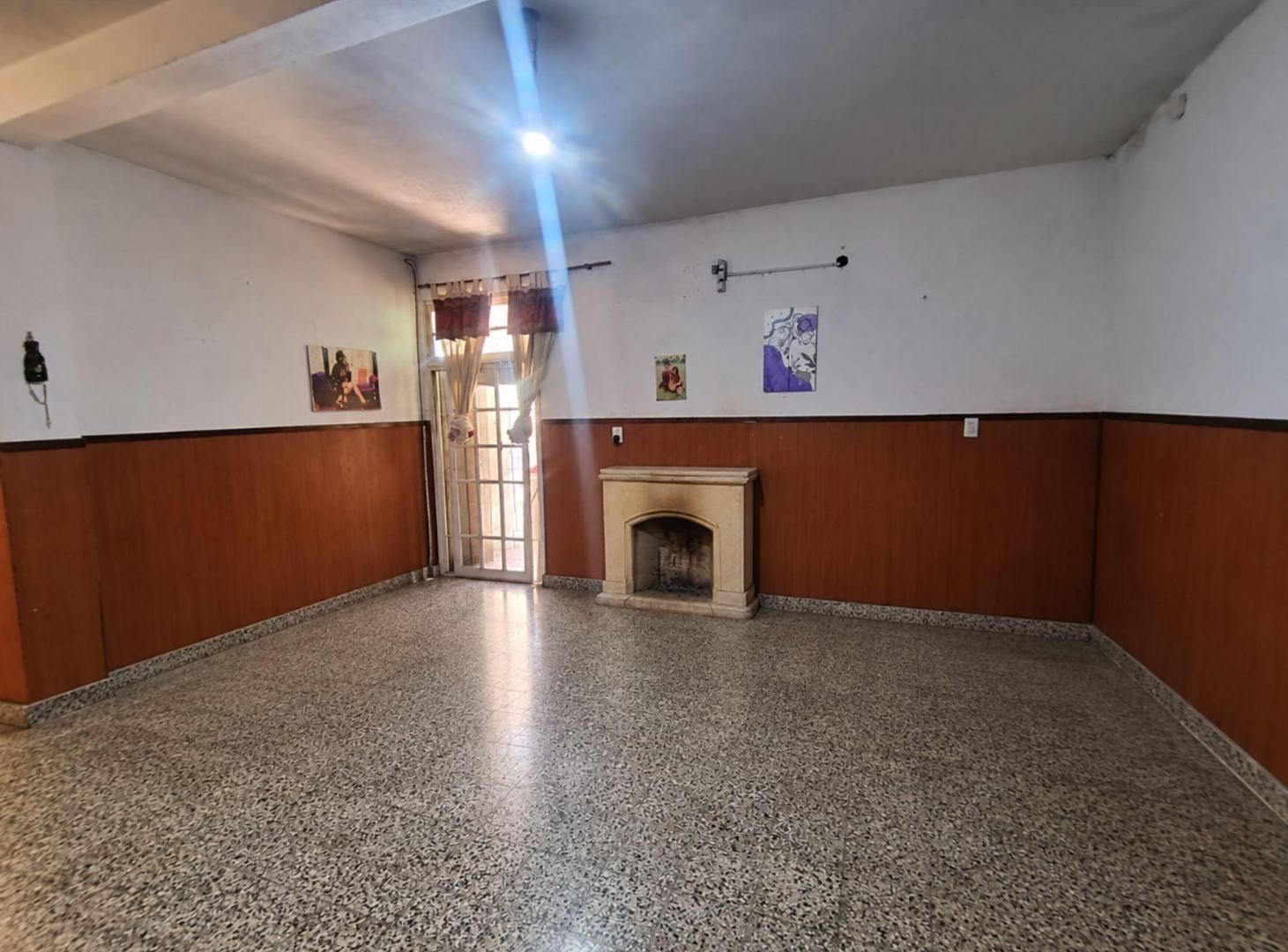 Foto de CASA MULTIFAMILIAR 5 AMBIENTES QUILMES OESTE, imagen 1