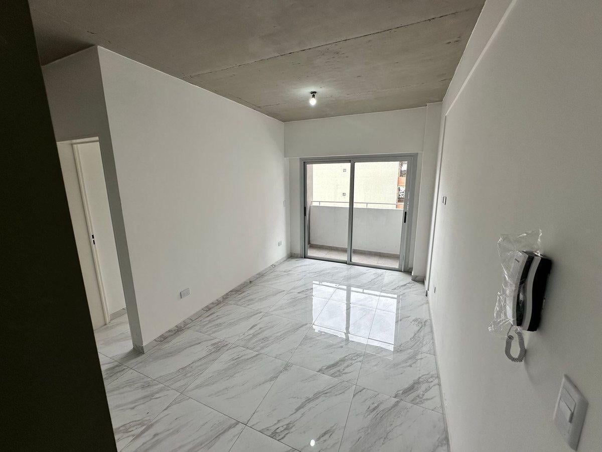 Foto de ALQUILE DEPARTAMENRTO 2 AMBIENTES WILDE A ESTRENAR, imagen 3