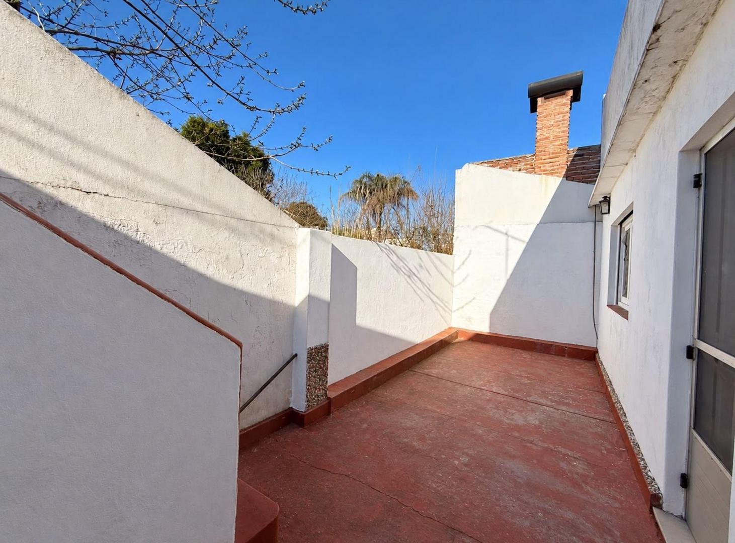 Foto de VENTA PH 3 AMBIENTES BERNAL PATIO APTO CREDITO, imagen 5