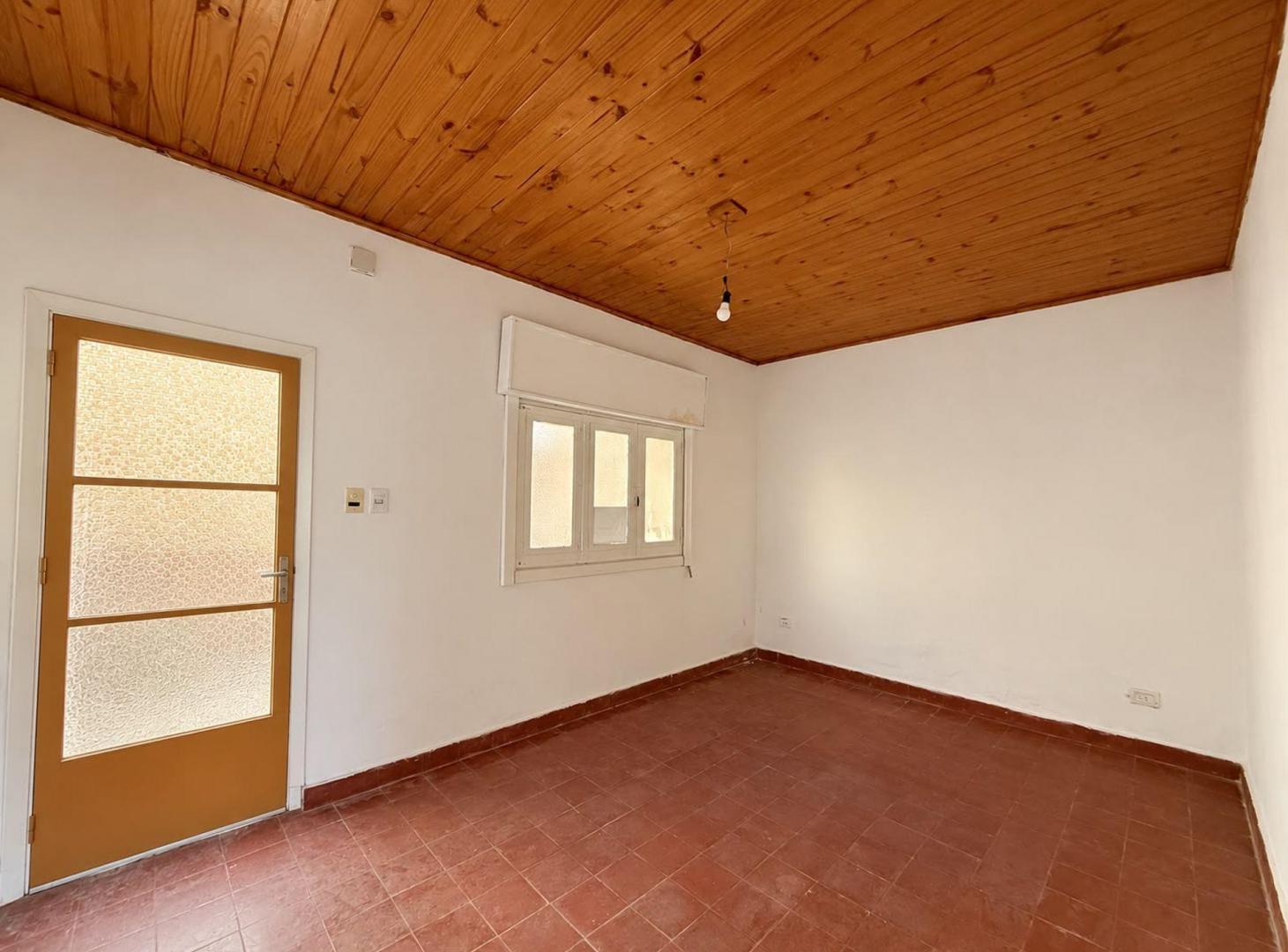 Foto de VENTA PH 3 AMBIENTES BERNAL PATIO APTO CREDITO, imagen 1