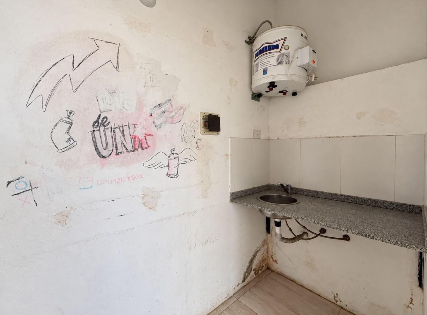 Foto de VENTA LOCAL COMERCIAL WILDE, imagen 5