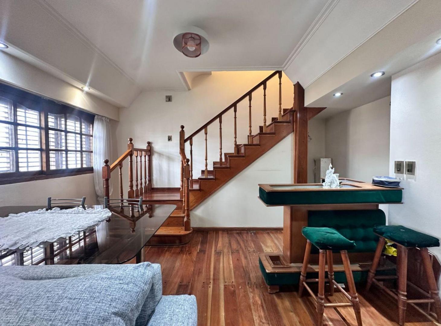 Foto de Venta Casa 5 amb c/ parque, Remedios de Escalada, imagen 3