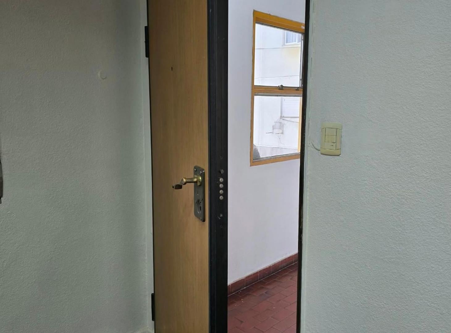 Foto de Alquiler Departamento 4 Ambientes Barrio Copello, imagen 3