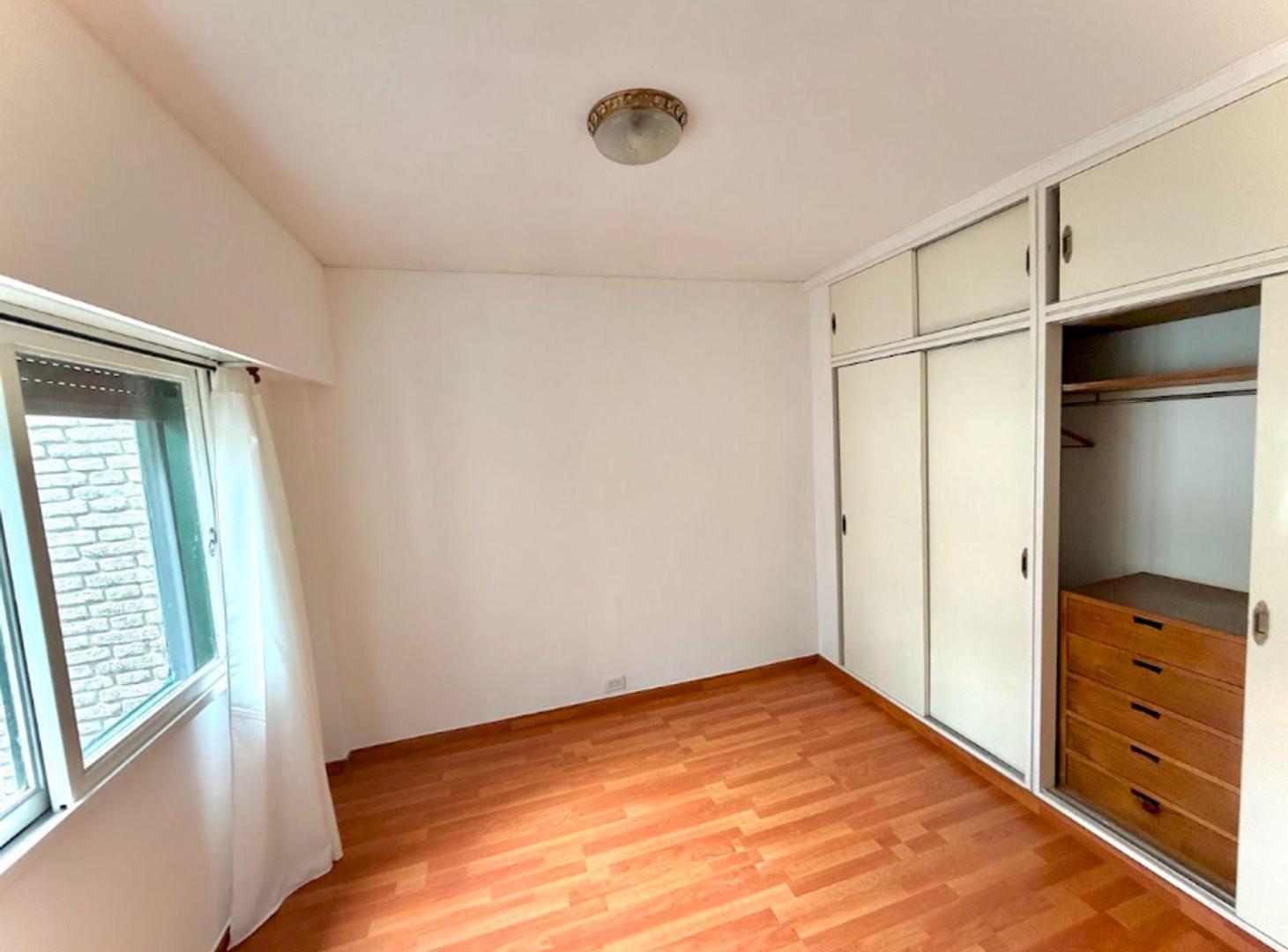 Foto de Venta depto APTO CREDITO 2 amb renovado y lumin, imagen 3