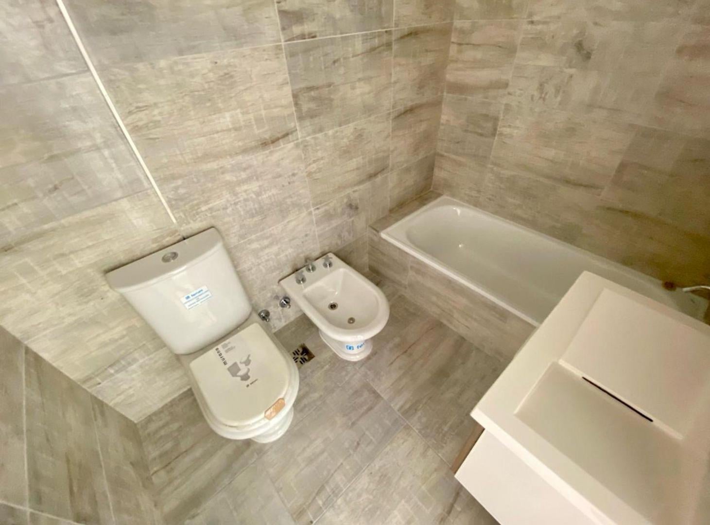 Foto de VENTA DEPARTAMENTO 1 AMBIENTE A ESTRENAR WILDE, imagen 4