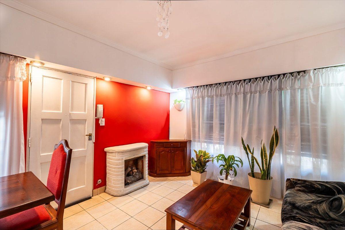 Foto de VENTA CASA 4 AMBIENTES WILDE AVELLANEDA, imagen 4