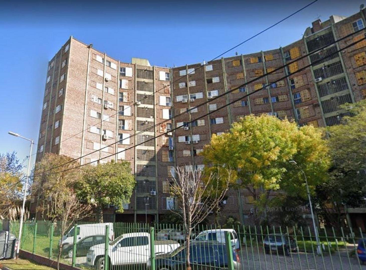 Foto de VENTA DEPARTAMENTO 4 AMB SARANDI APTO CREDITO, imagen 2