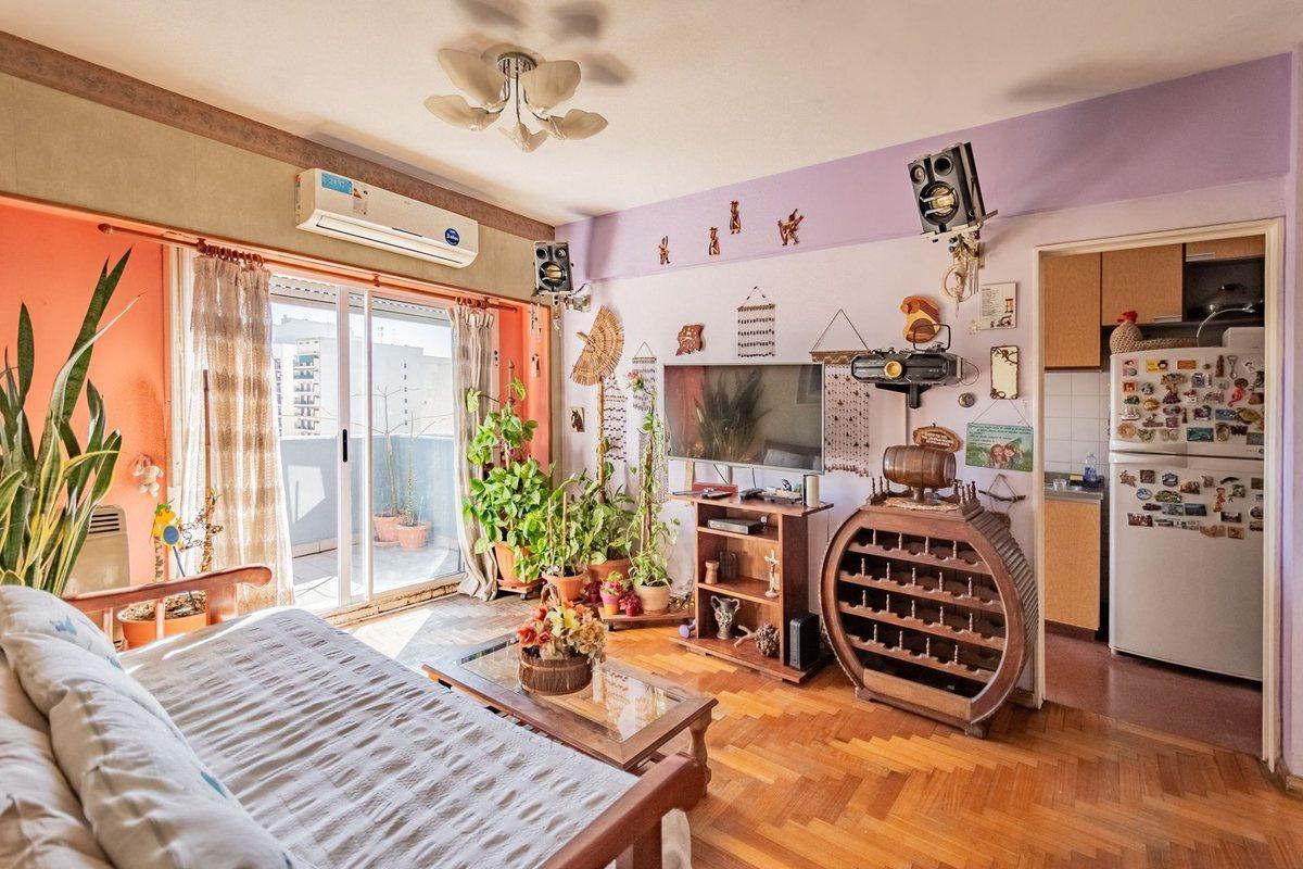 Foto de Venta departamento 4 ambientes Barracas Cochera, imagen 2