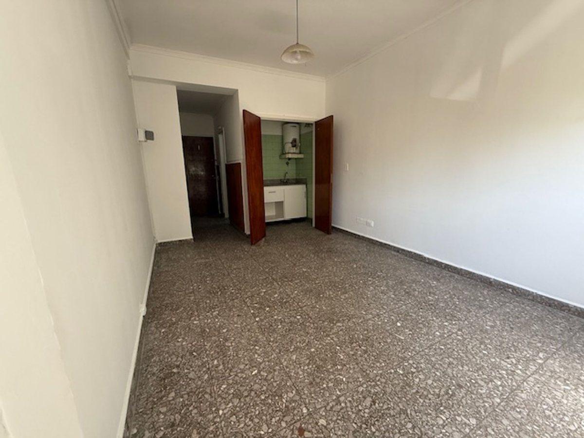 Foto de VENTA DEPARTAMENTO MONOAMBIENTE WILDE BAJA EXPENS, imagen 3