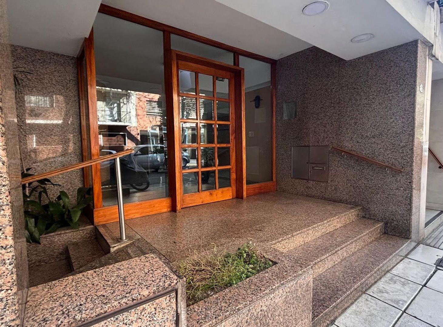 Foto de EN VENTA DEPTO 3 AMB BALCON LAVADERO CABALLITO, imagen 1
