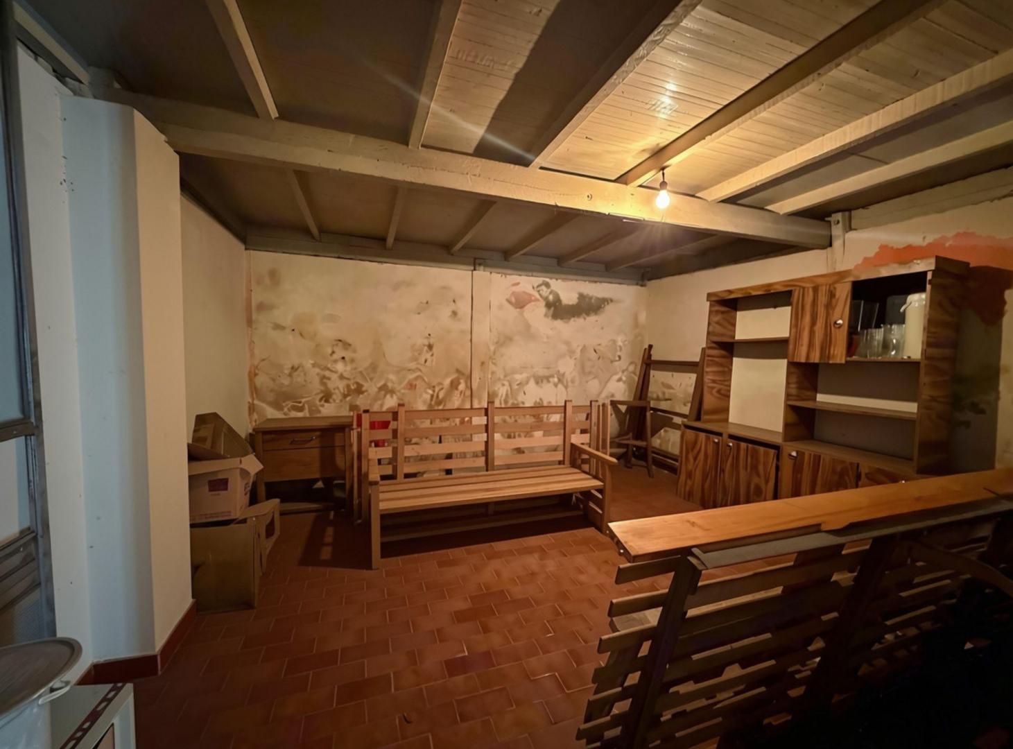 Foto de VENTA CASA 5 AMB LOTE 225M2 SARANDI AVELLANEDA, imagen 5