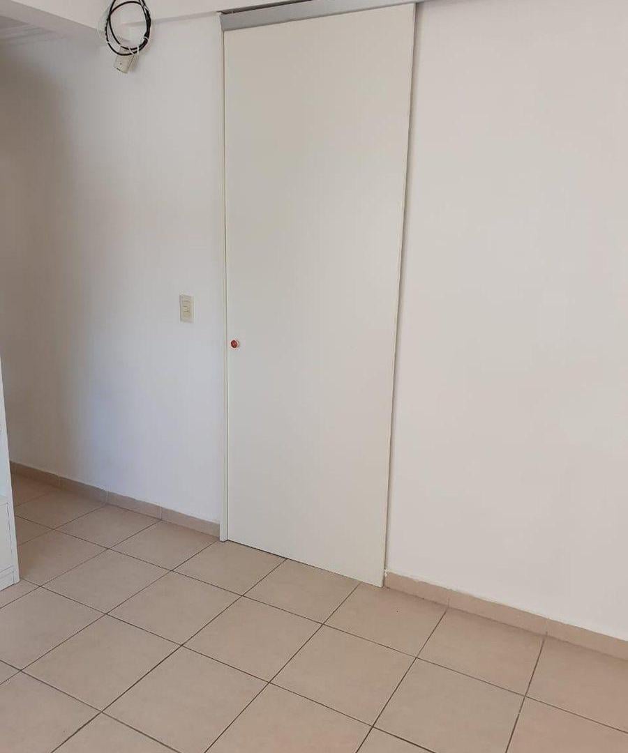 Foto de VENTA WILDE sobre Las flores - 1 ambiente dividido, imagen 5