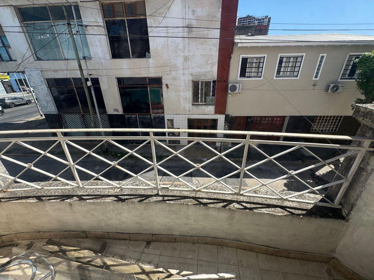 Foto de la propiedad en Avenida Hipólito Yrigoyen 800, Piñeyro, Avellaneda