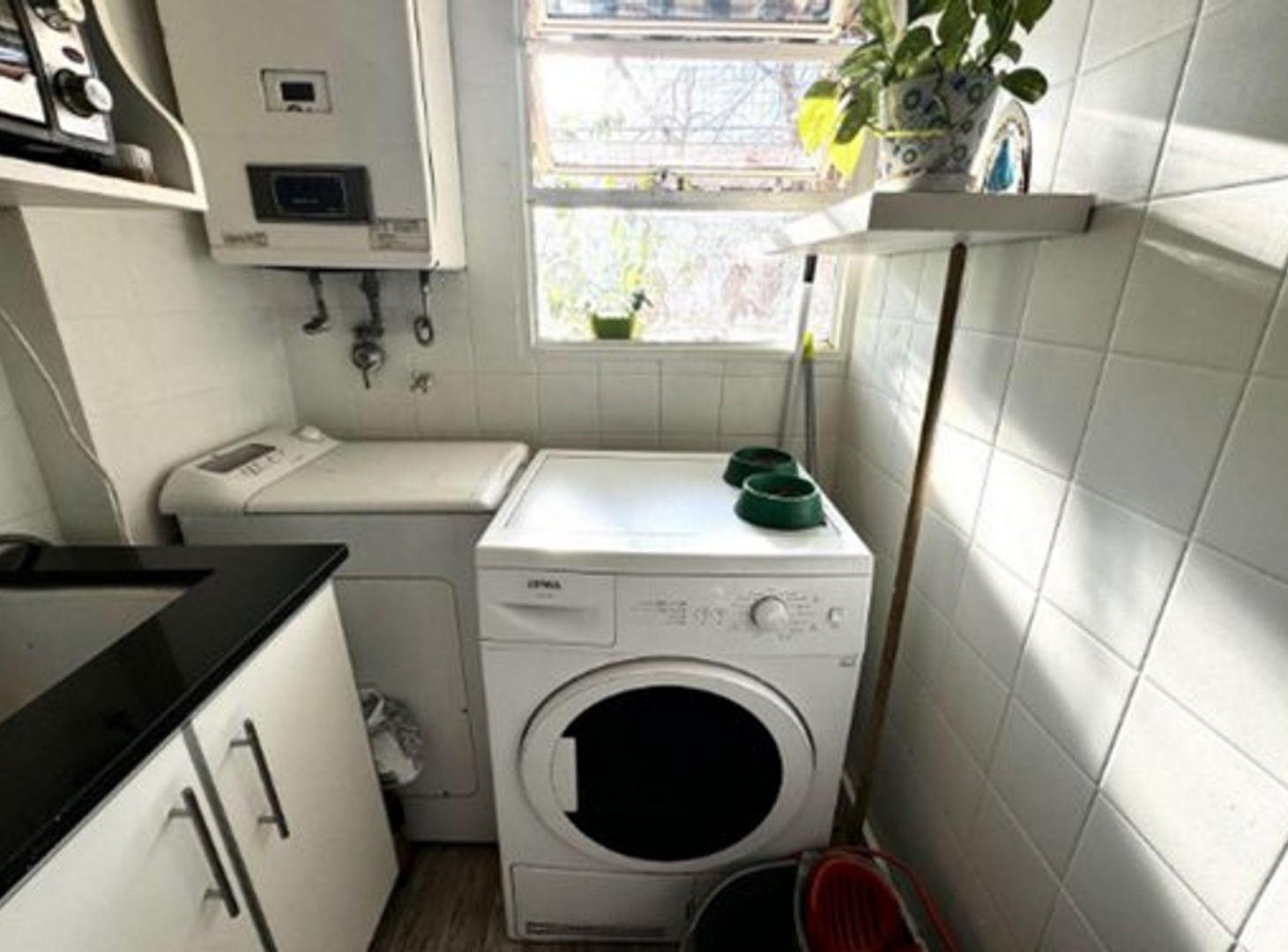 Foto de VENTA 4 ambientes mas ESCRITORIO y BALCÓN CORRIDO, imagen 1