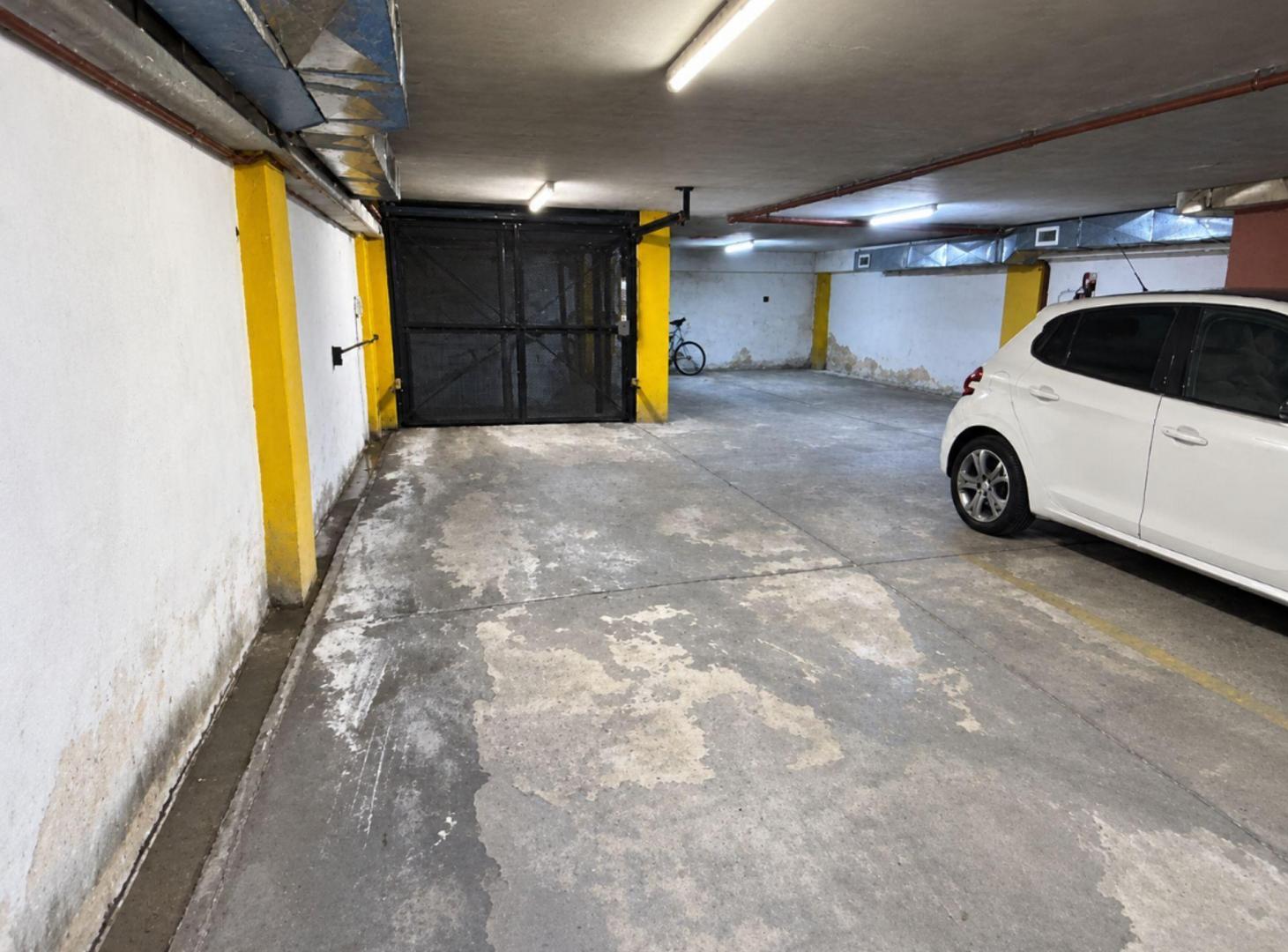 Foto de VENTA COCHERA CUBIERTA LABOCA, imagen 5