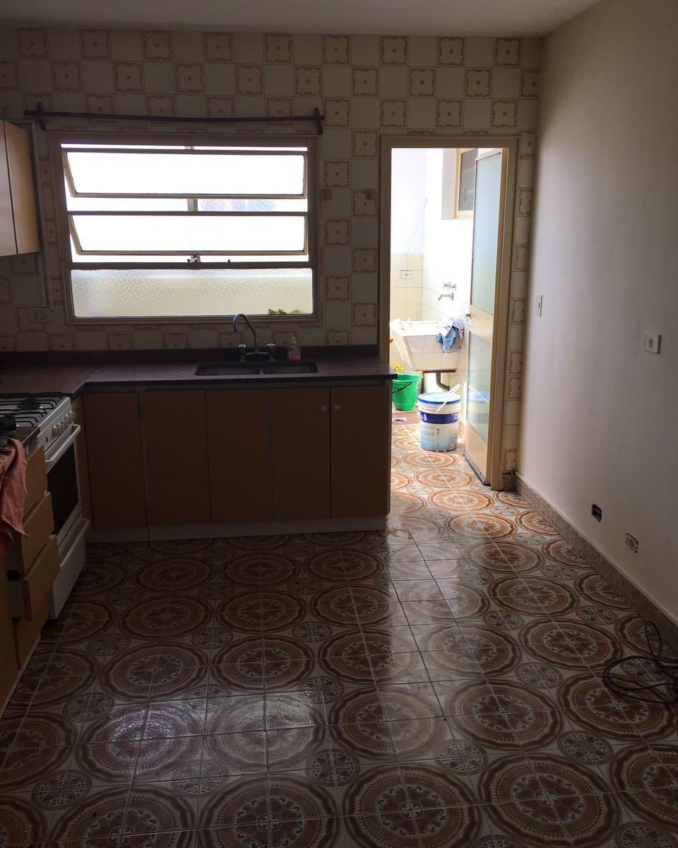 4 Ambientes Al Frente con Balcon + Cochera 2